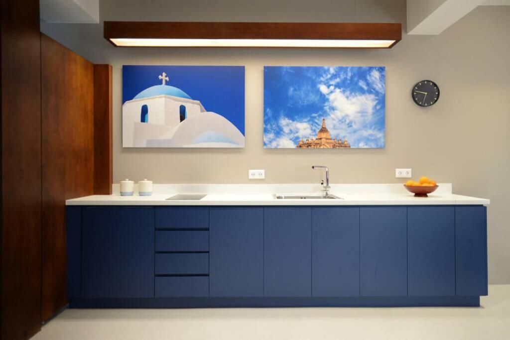 Stylish Decorated Apartment In Kolonaki Афины Экстерьер фото